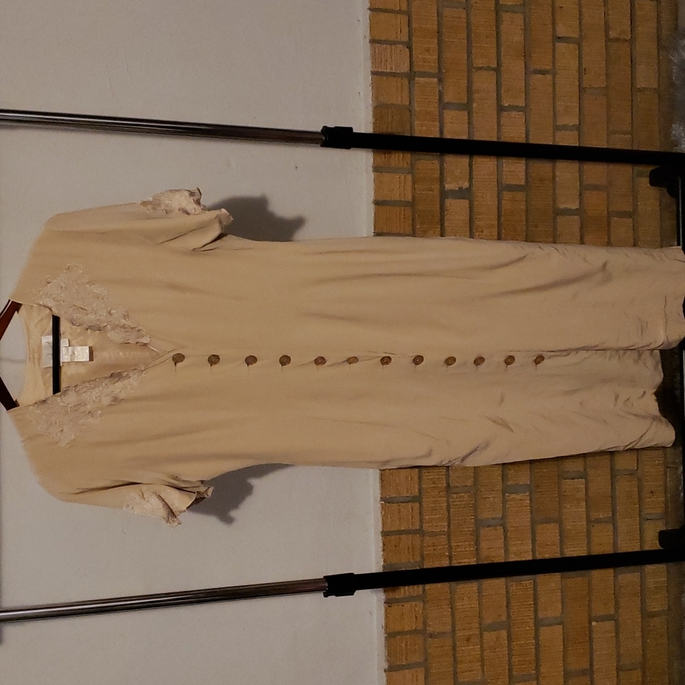 Vintage Womens 100% silk dress